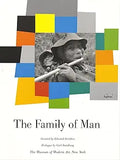 The Family of Man [Paperback] [Aug 27, 1996] Edward Steichen and Carl Sandburg